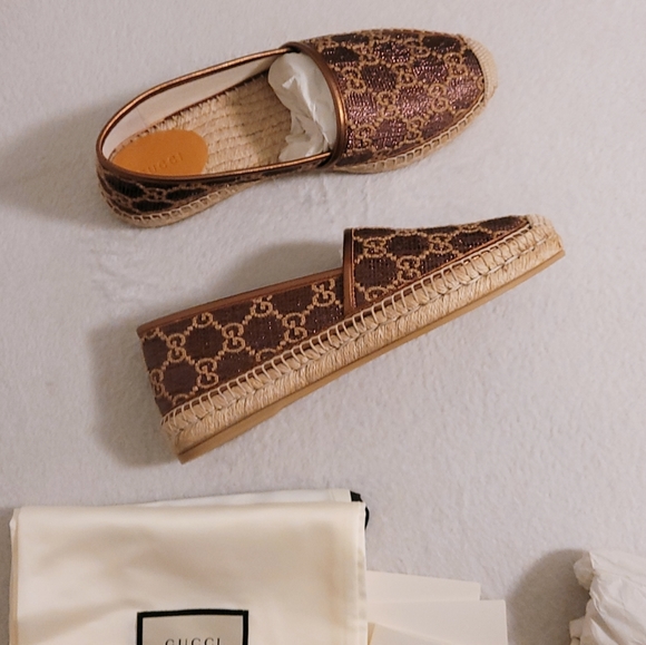 Authentic Gucci Women GG Lamé Espadrille Shoes In Brown - Picture 7 of 13